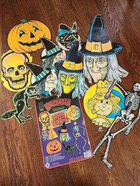 Lot Of 11 Assorted Vintage Beistle Hallowee Die-Cut Paper Decorations